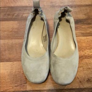 Everlane bone colored, suede day heels!